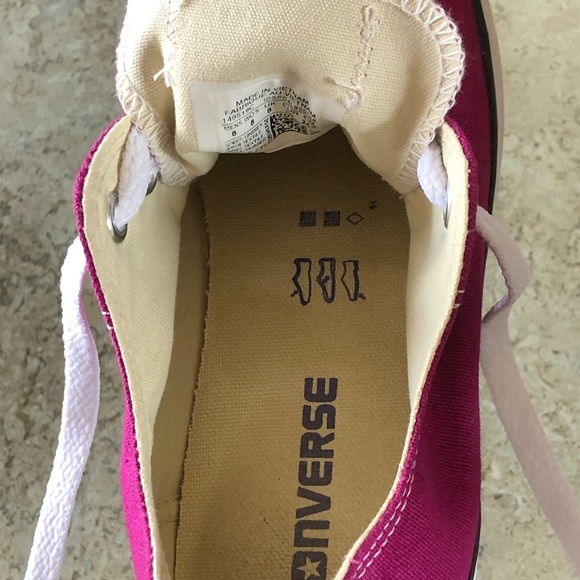 SOLD - Converse W-8, ChuckTaylor All Star Sneakers - Picture 6 of 9